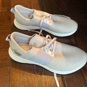 New balance womans sneakers